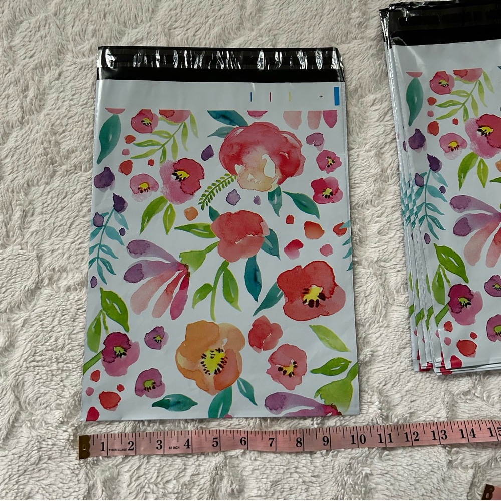 25ct  10x13 Floral Watercolor Poly Mailers - Picture 2 of 4